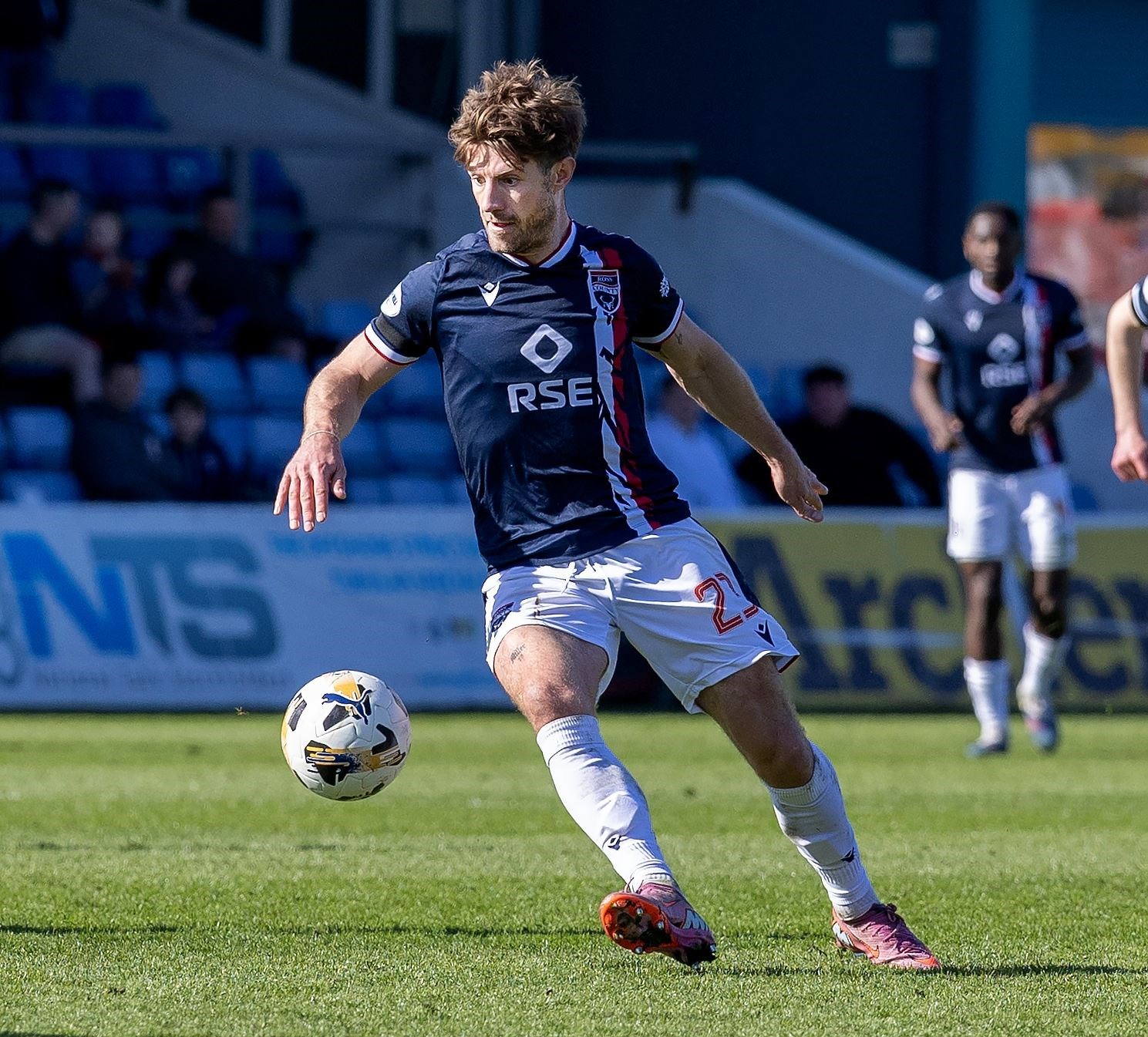 Hibs Cruise into Cup Semi-Finals